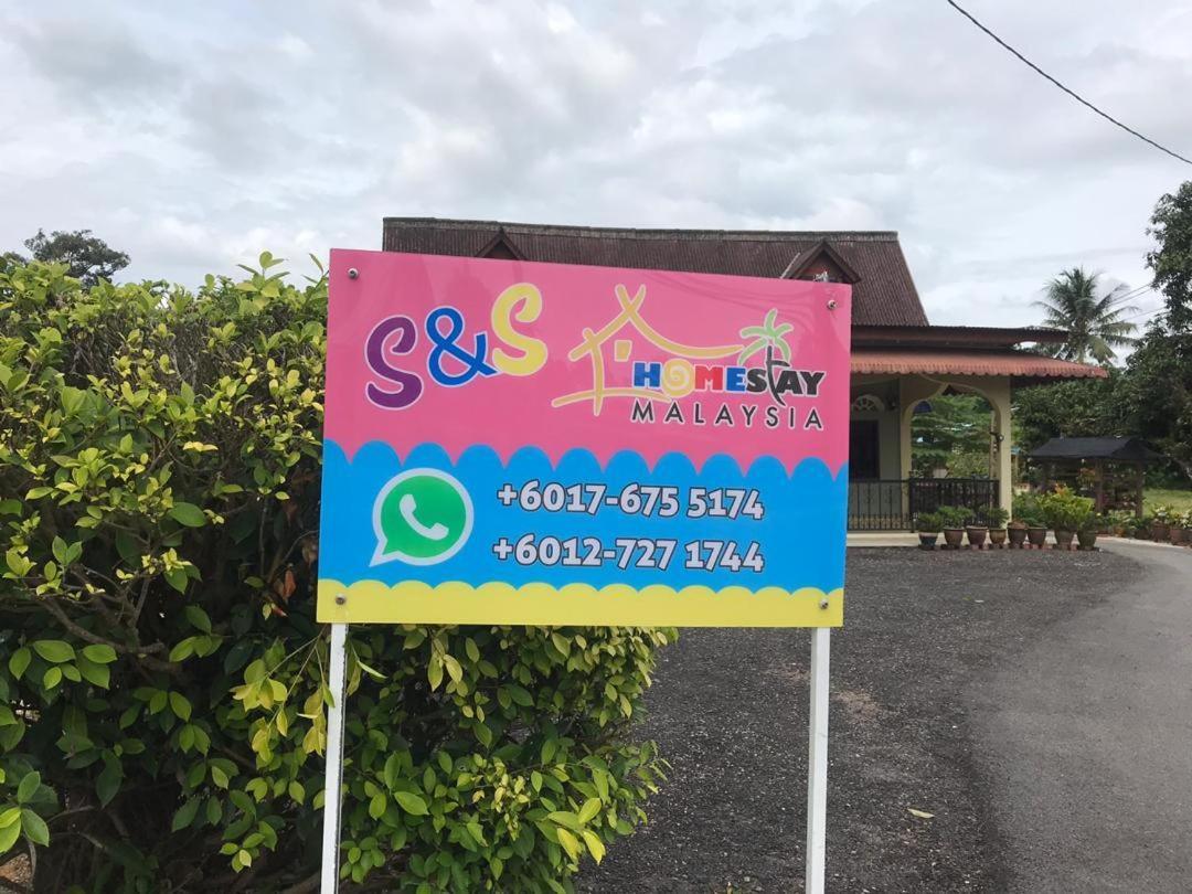 Opro S&S Homestay Pagoh Malay Only Muar Extérieur photo